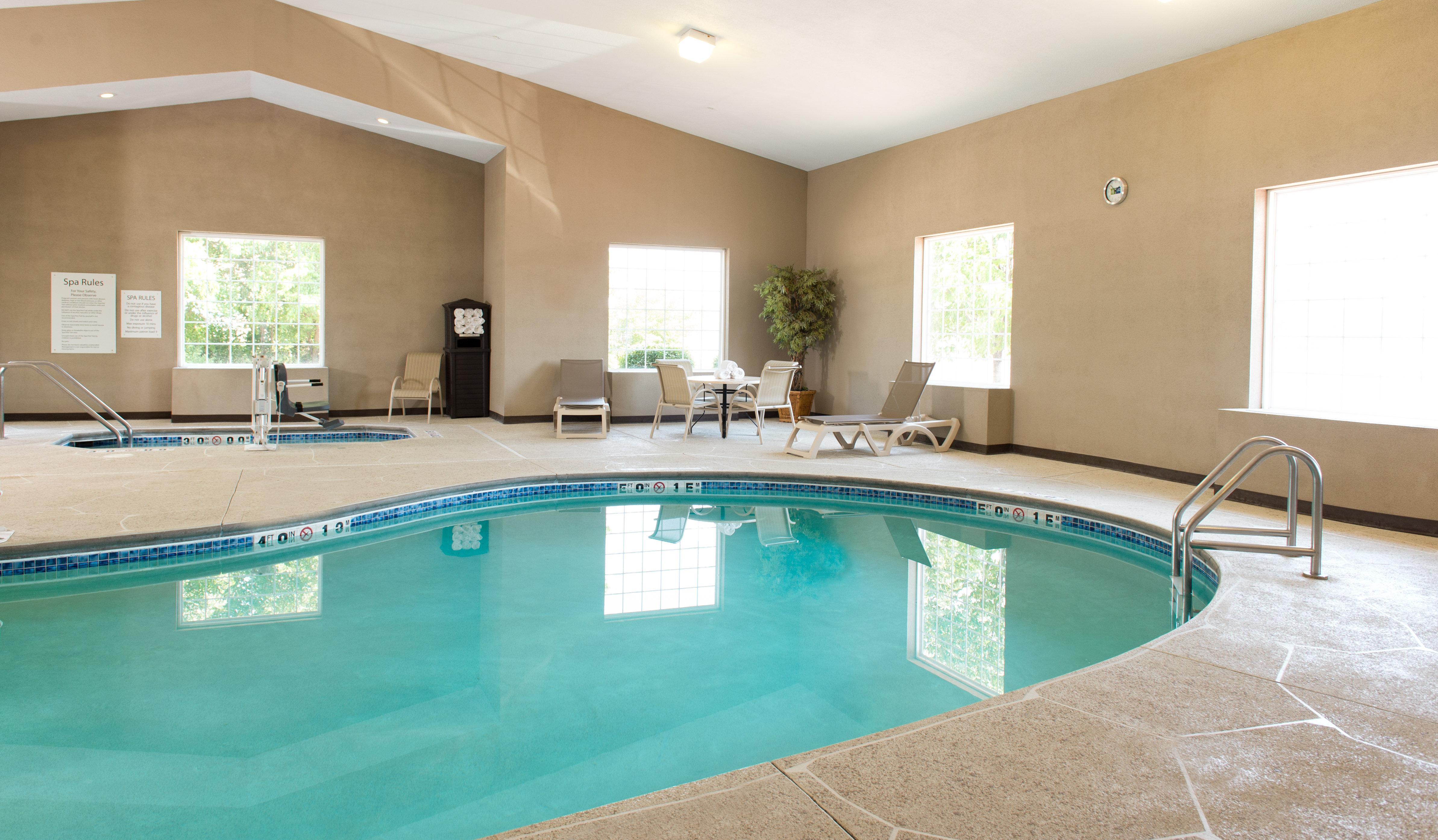 Holiday Inn Express Le Claire Riverfront-Davenport By Ihg Exterior photo